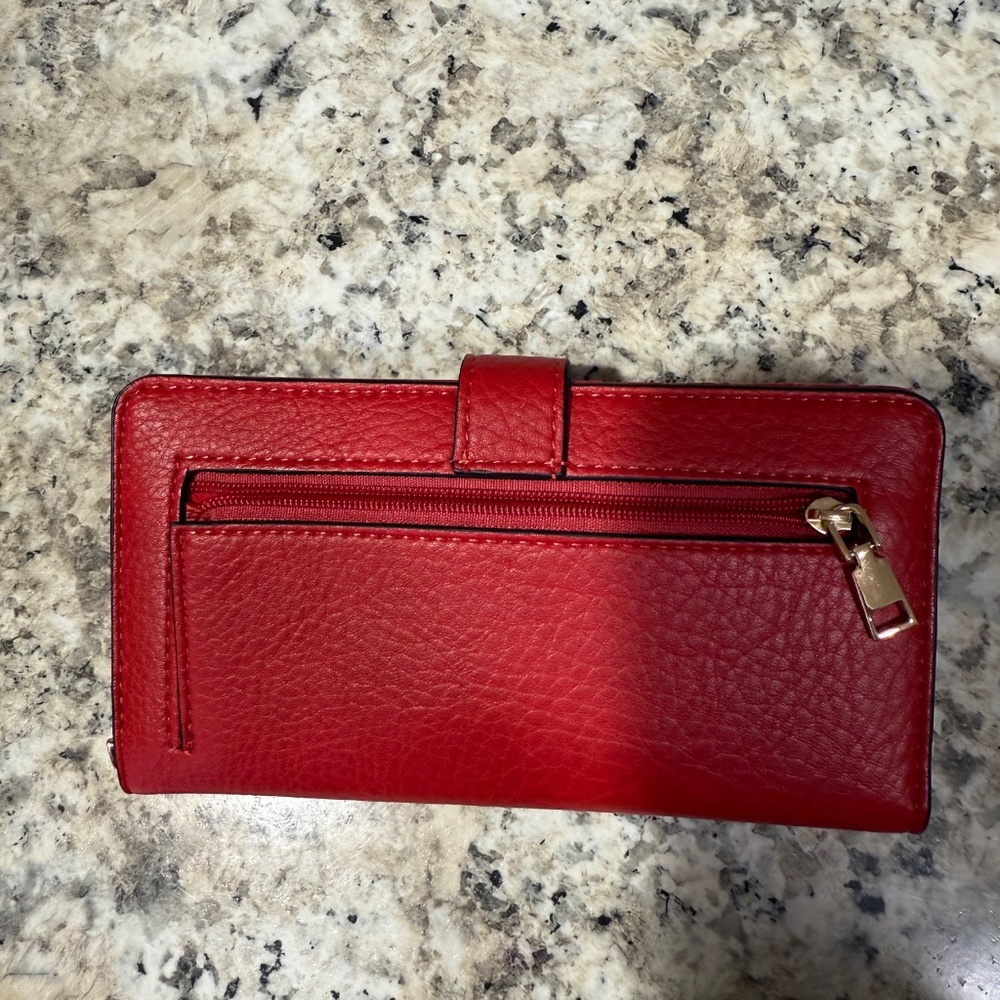 Red Wallet - Picture 4 of 4